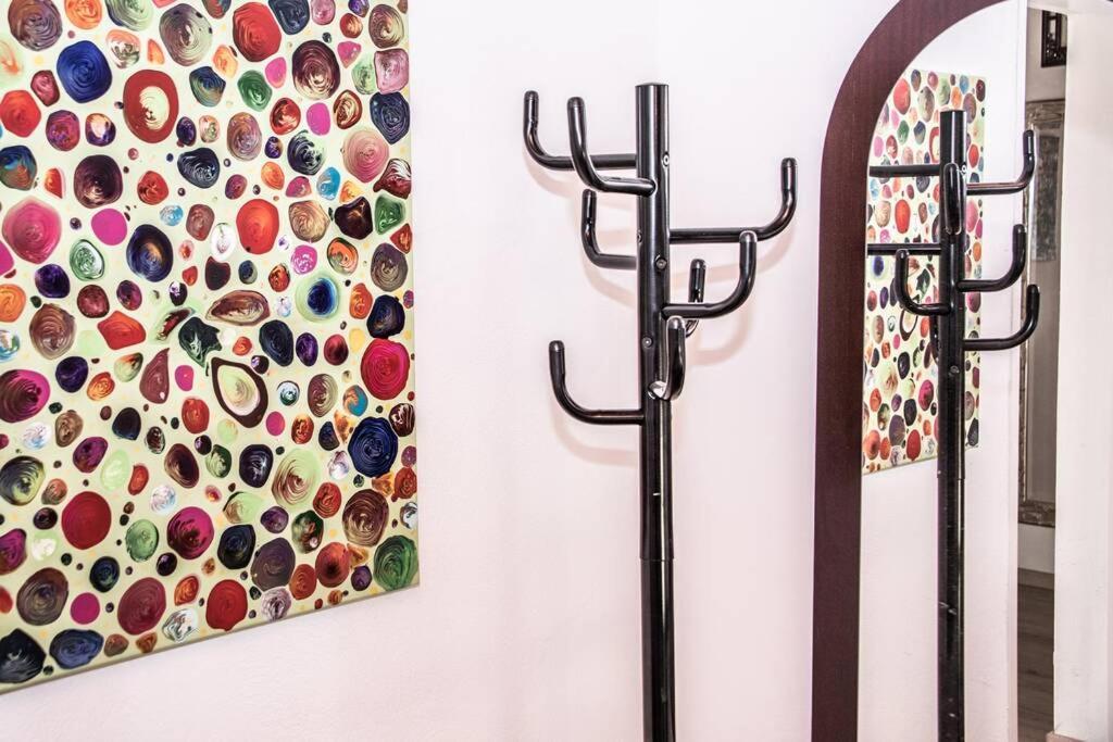 Apartment Pouringraz Fuer Kunst- Und Tennisliebhaber Екстериор снимка
