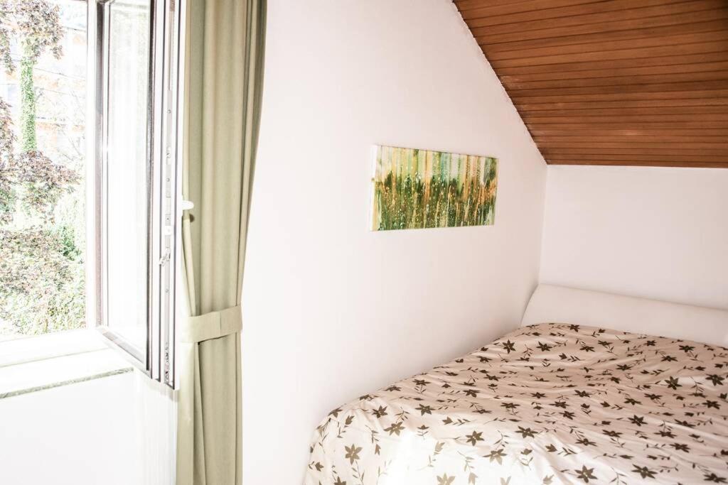 Apartment Pouringraz Fuer Kunst- Und Tennisliebhaber Екстериор снимка